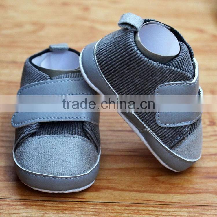 Stylish nylon tape corduroy baby shoes