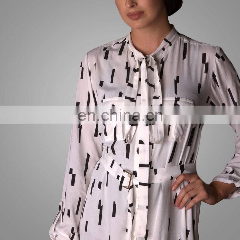 Modern Dubai Style Kebaya Shirt Islamic Dress Abaya Muslim Shirt Long Printing Abaya For Office Lady Latest Burqa Design
