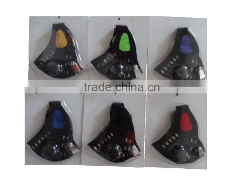 Face mask for outdoor sports