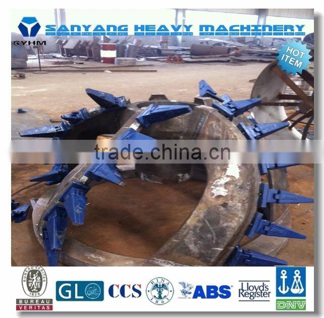 Wide chisel cutting head teeth for dredger