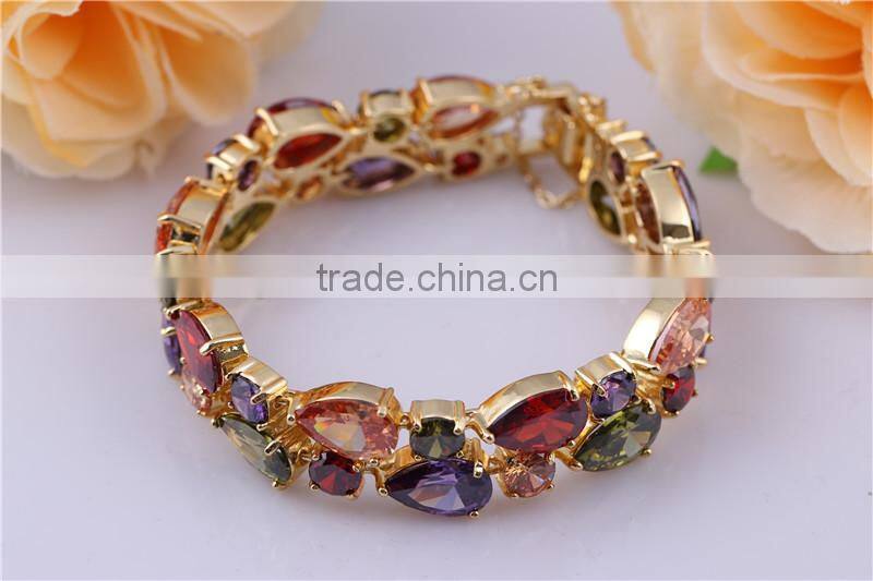 Fashion Beautiful Silver Butterfly Shaped CZ Diamond Bracelet