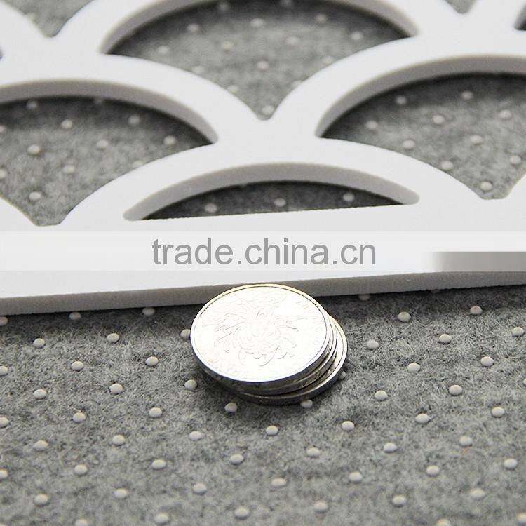 DIY hanging room divider partition