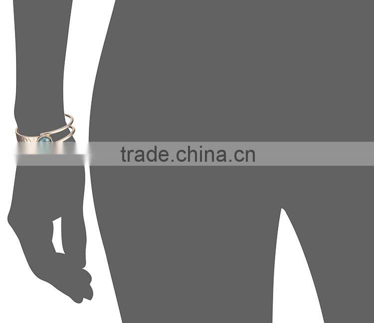 Bohemia ethnic jewelry golden bangle with green stone cuff bracelet jewelry for women