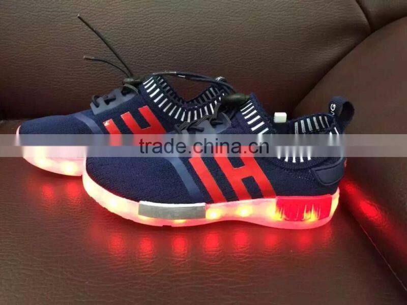 Hot selling led kids light shoes with USB charge fashion led light up kids sport shoes