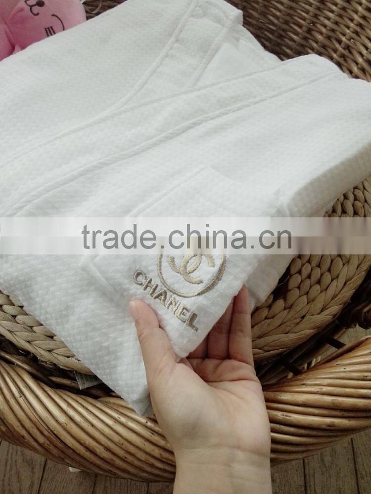 New Hot Garments White Home Thick Bathrobe Elegant Warm Robes