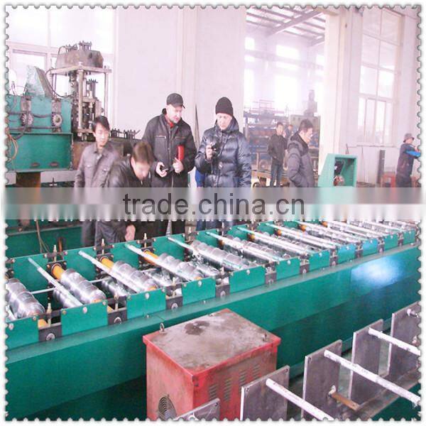 high speed guardrail roll forming machine