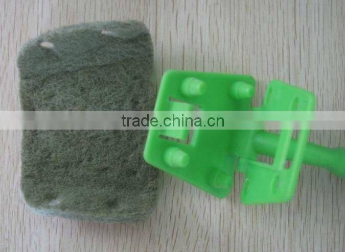 Scouring Pad With Handle