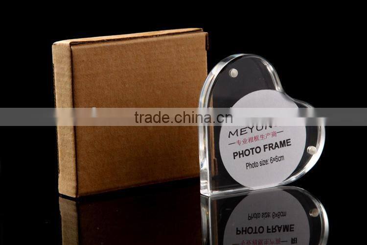 Fashion landscape picture frame eco-friendly material wholesale perspex