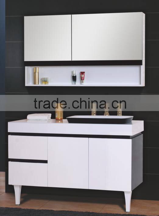 Mirrored Cabinets Type and Solid Wood Carcase Material bathroom furniture