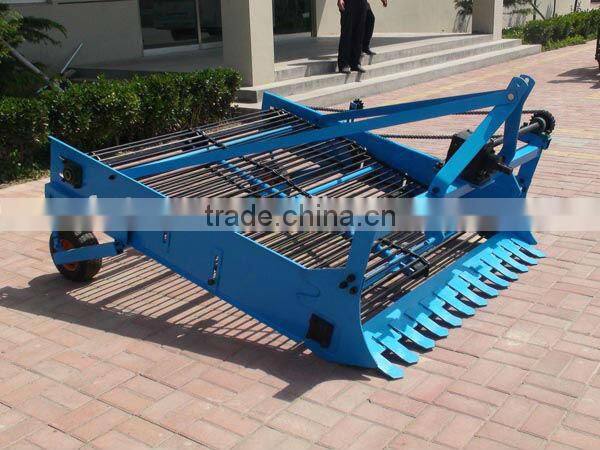 4UD-1 small potato harvester