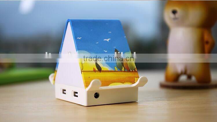 Multi-functional Tiny House Design 4 Port USB Hub, Touch Sensor LED Night Light, Creative USB Hub With Smartphone Holder