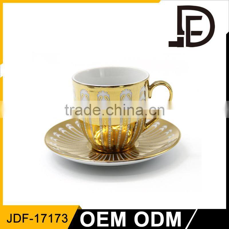 Golden Autumn Promotion Fine Ceramic Cup And Saucer / Antique Bone China Cups And Saucer Set