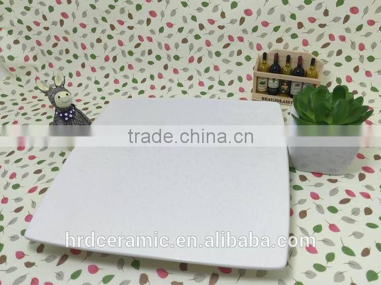 Stocked ceramic porcelain plate wholesale serving dishes for daily used
