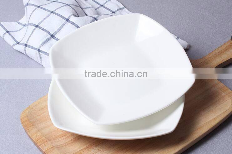 Customized white ceramic dessert plates