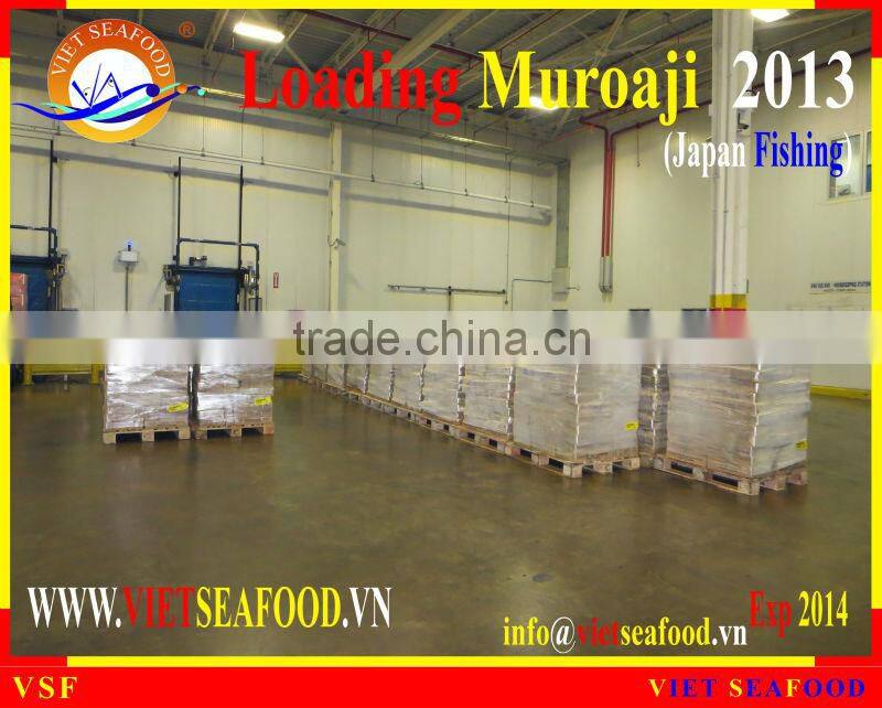 LOADING MUROAJI FOR TUNA BAIT