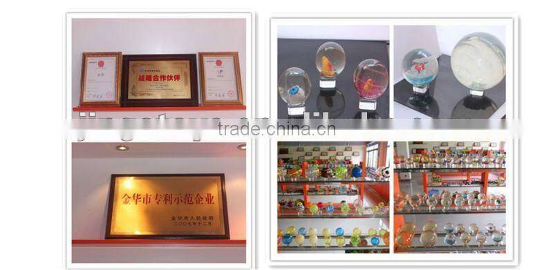 Novelty 55mm TPU Water Glitter Bouncing Ball