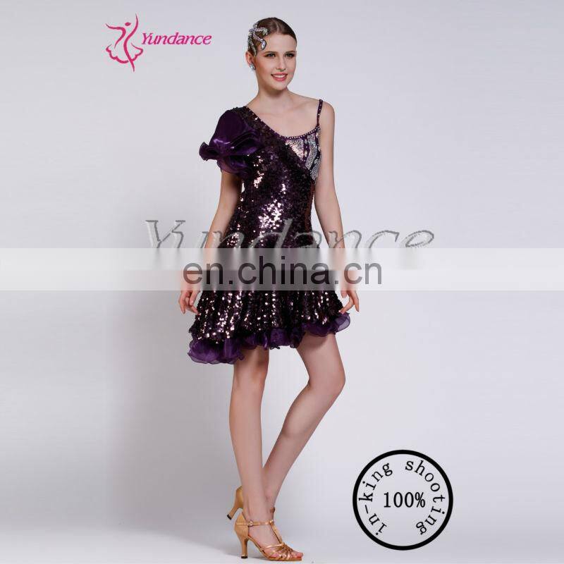 L-1137 dancing queen costumes