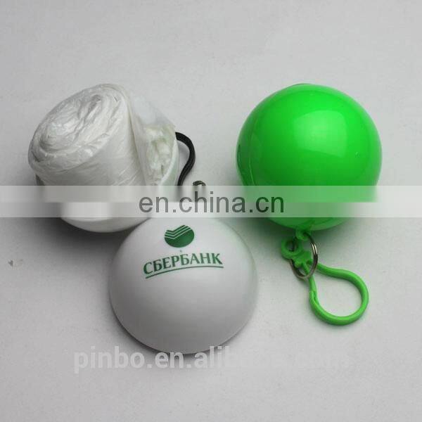 Plastic Emergency Rain Disposable Raincoat with Golf Ball and Keychain