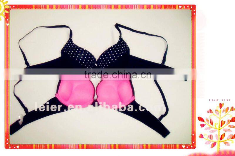 Fashion Extreme Push Up Bras Underwear Factory