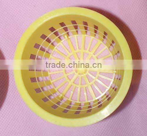 Plastic net pot for flowers