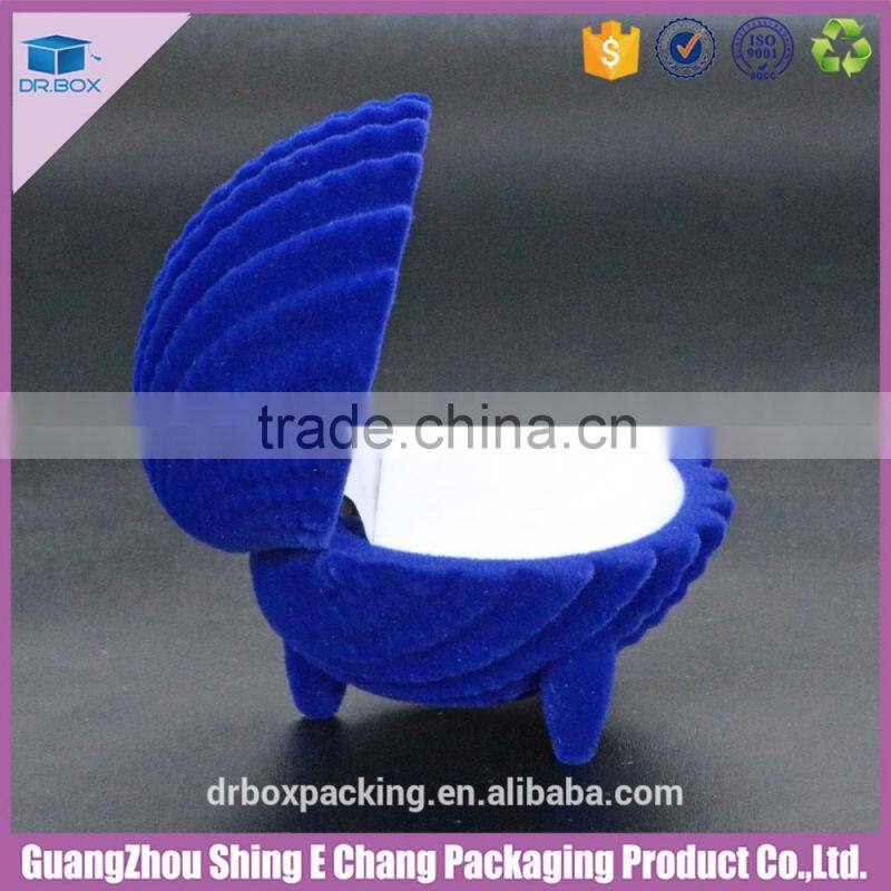 Beautiful creative velvet surface paperboard jewelry box crown shape ring box