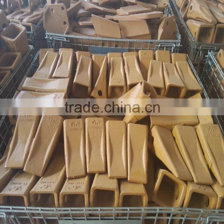 China manufacture R200/E161-3027 bucket teeth