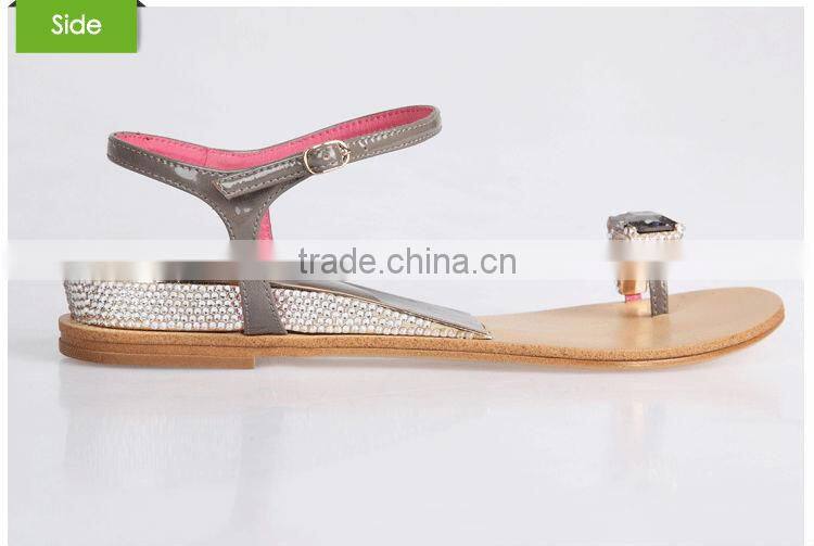 2014 fashion flat sandal for girls
