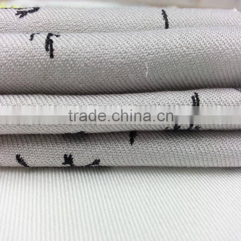 100% 2015 fashion hawaiian rayon fabric for beautiful lady dersses