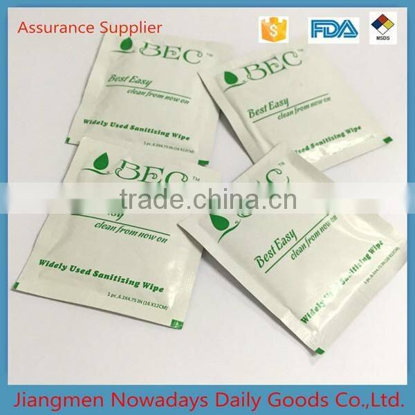 2015 New Design custom wet wipes