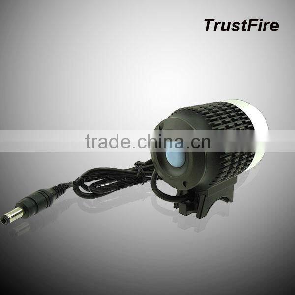 trustfire D008 cree xml t6 front bike light 4*18650 rechargeale battery bike light cree 2000lm bicycle lights super bright