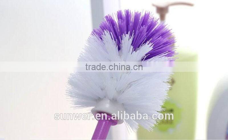 2016 very cheap price disposable toilet cleaning brush wieh holder
