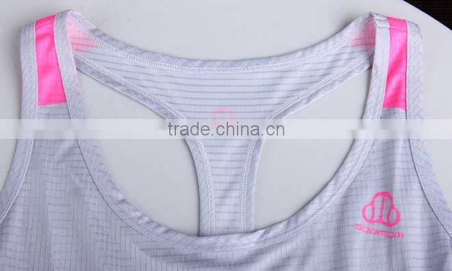 design your vest for sports fitting &breathable sleeveless shirt blank printing buautiful top quality fabric