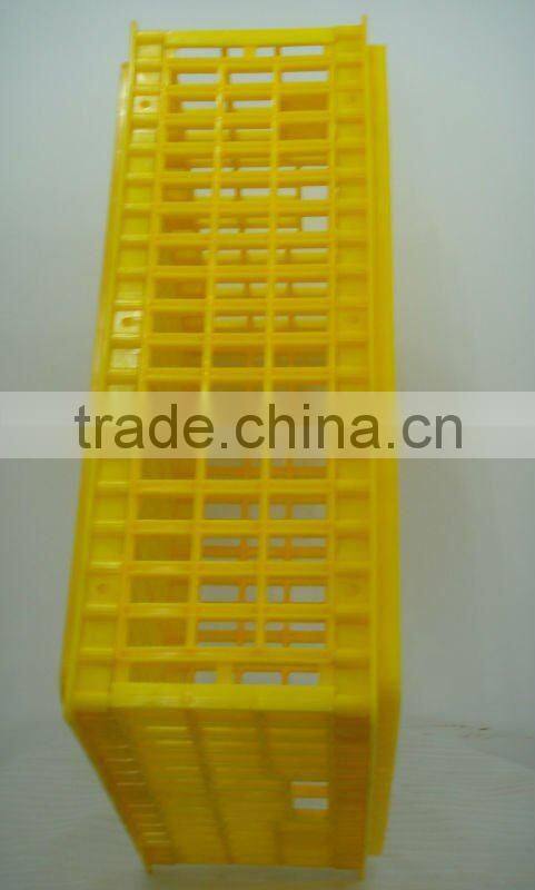 Circulating chicken poultry plastic crates
