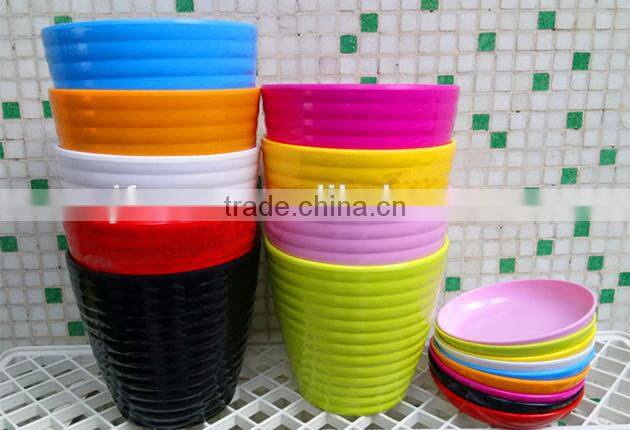 Light weight colorful plastic flower pots for livingroom