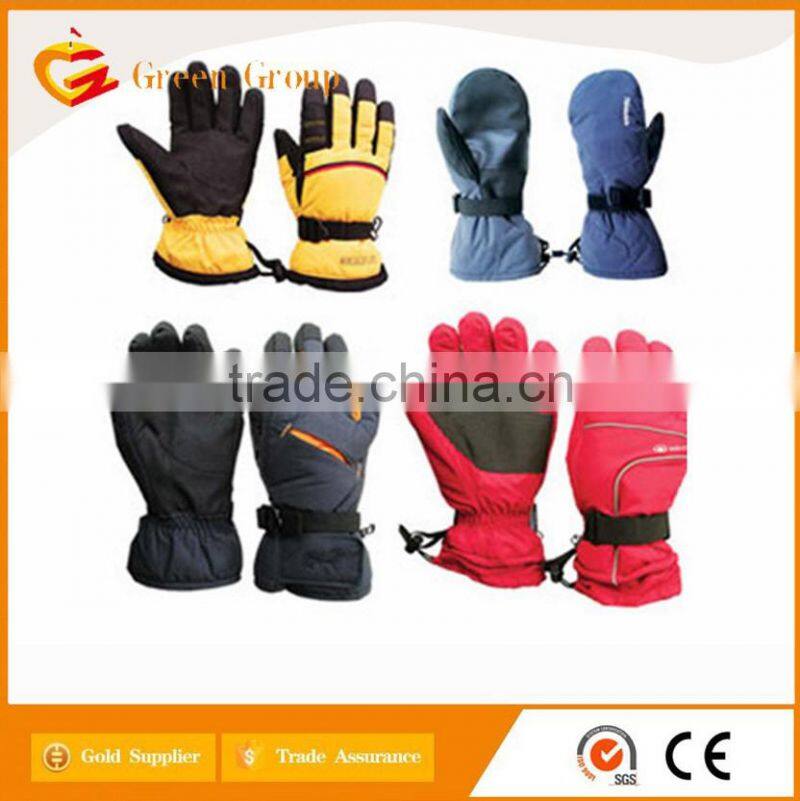 Good Quality Micro-fiber Golf Glove for New Year gift