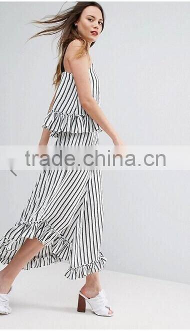 Fashion Stripe set crop top and panty style ith Ruffle