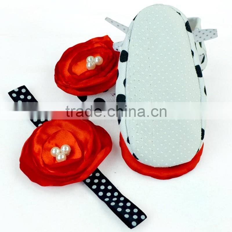 Fancy Polka Dot Floral Newborn Crib Shoes Baby Shoes Matching Headband
