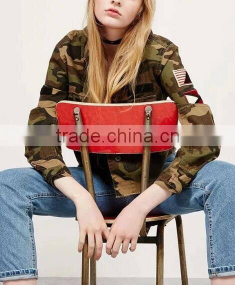 Runwaylover EY1000C Clothing factories in China zip front chest pocket camo print military jacket woman