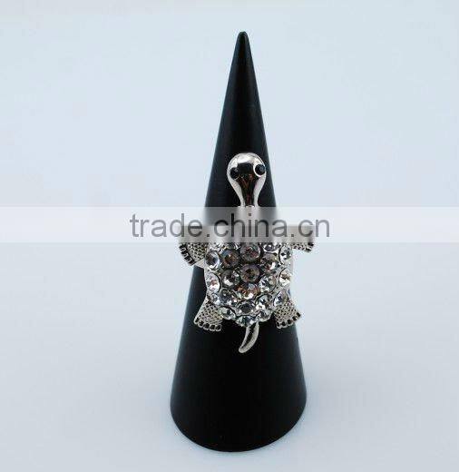 Tortoise rhinestone ring