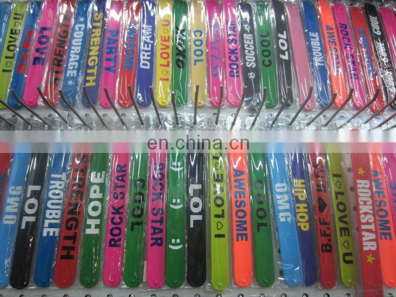 CG-BR334-1 Hot sale halloween silicone rubber slap bracelet