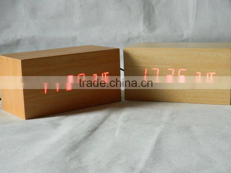 WV0921T Voice Control Touch Switch Clock For Automatic Weather Station