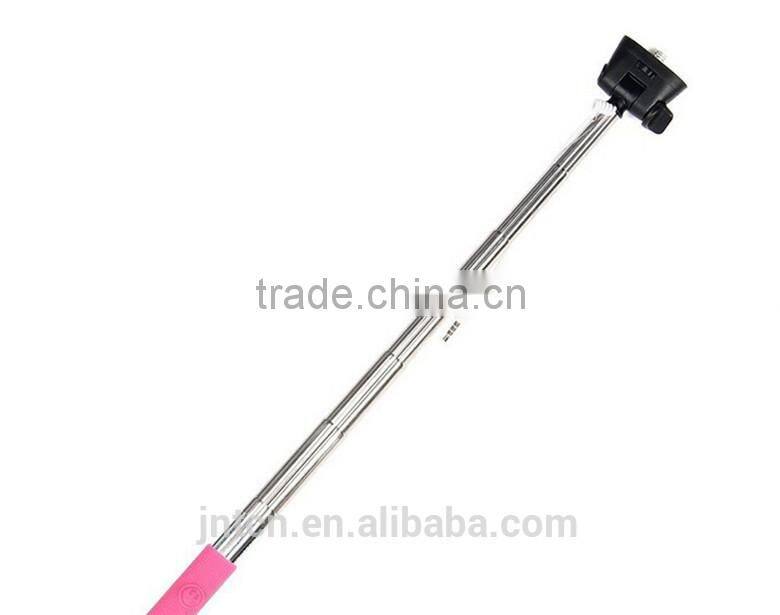 Hot seller!high quality selfie stick shutter button with wire QC11