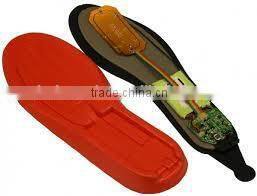Wireless heated insoles