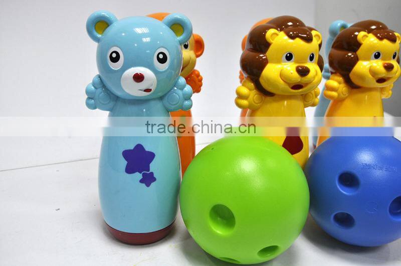 Kids plastic cartoon animal bowling set