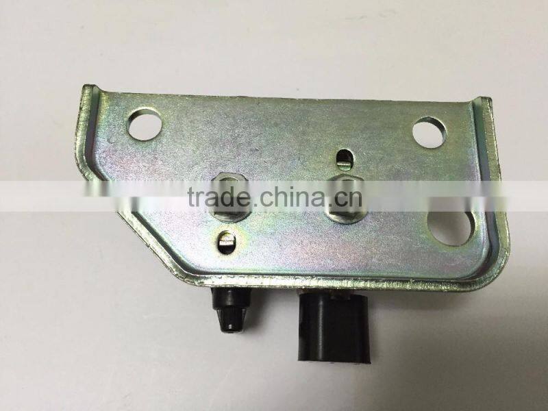 Emission Solenoid Valve for Mitsubishi Montero Pajero Shogun L200 4D56 OEM# MR577099