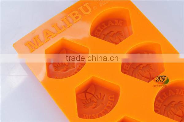 2015 small enough to fit In promotion baby food freezer round silicon ice ball mold