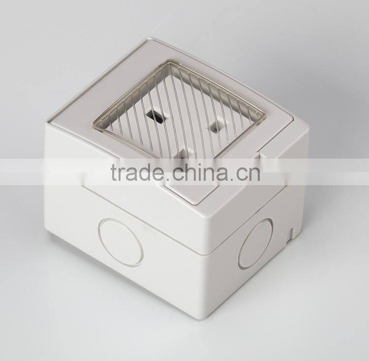 CHENF Newest high quality waterproof wall socket bathroom switch kitchen socket CF-S