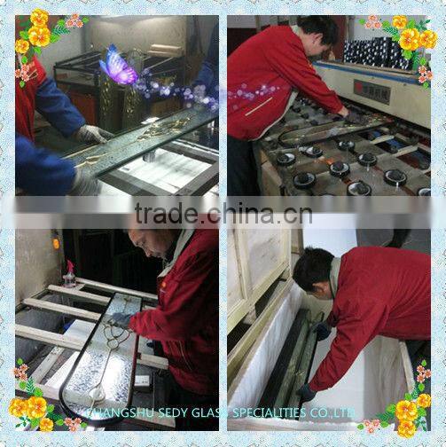 new glass designs for doors and windows