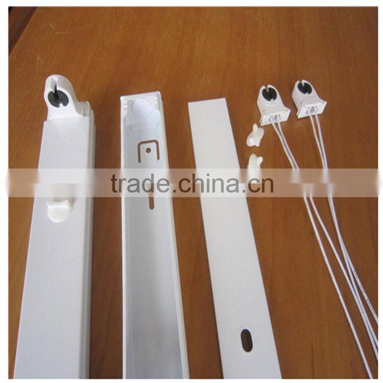 LED batten light fixture