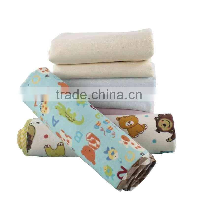 Cartoon Animals Printed Flannel Portable Travel Waterproof Changing Pad